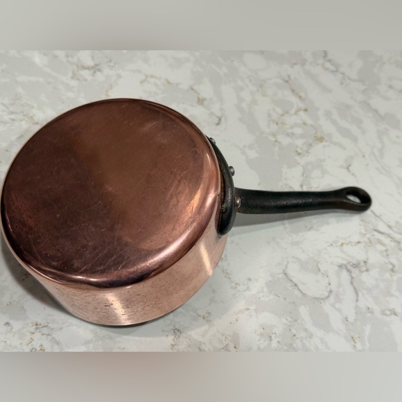 Rare Early Antique 1900s Copper Pot Cast Iron Handle Copper Rivets Tin Lined HTF - Picture 3 of 10